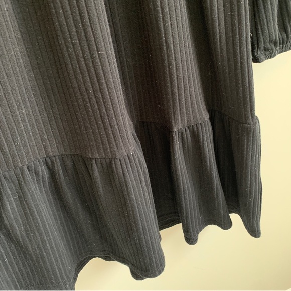 ✨2/$30✨ New Look Black Ribbed Maternity Dress - Picture 4 of 5